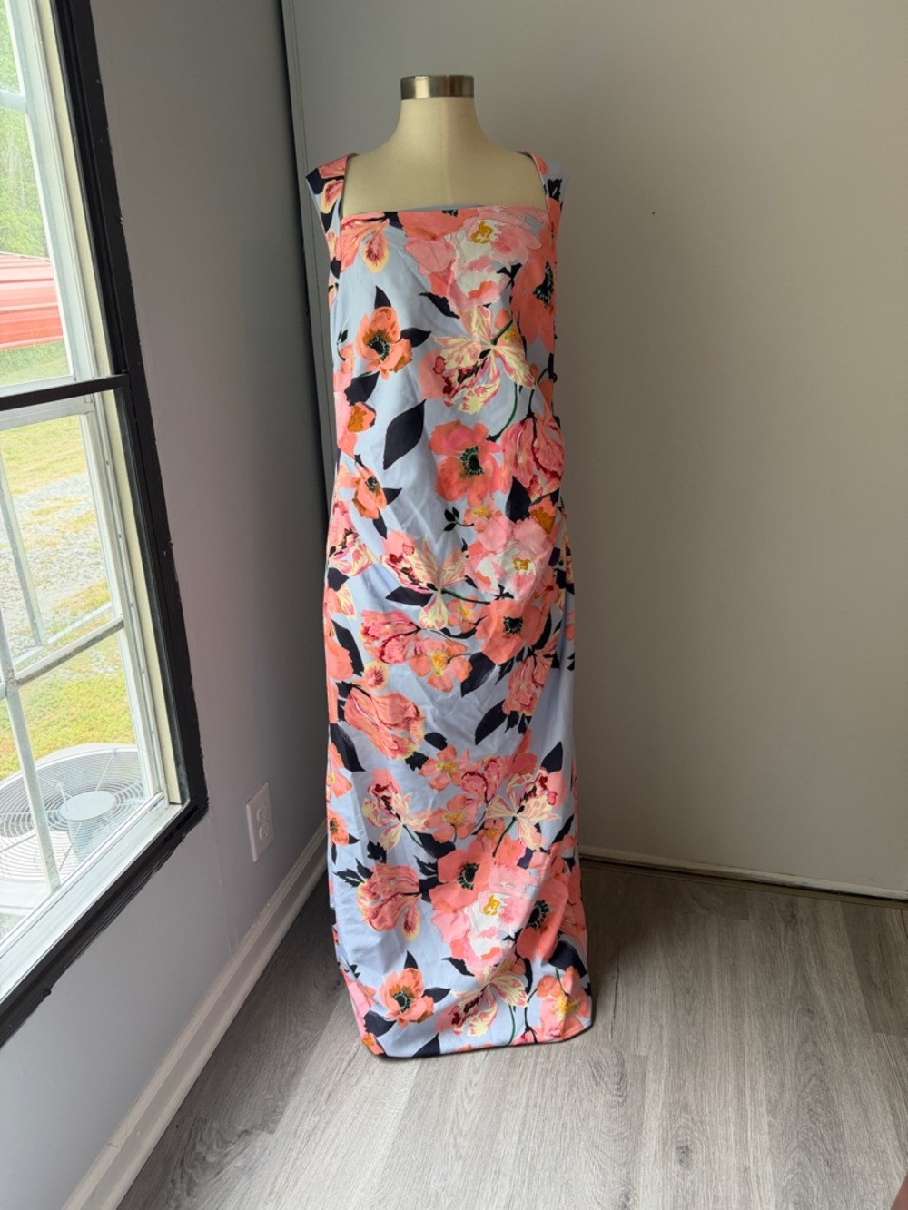 Adrianna papel ll Floral Maxi Dress in Light Blue floral  18 petite
